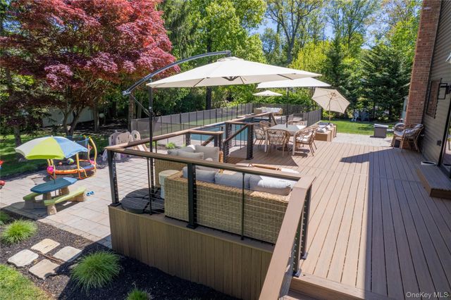21 Audubon Gate, Miller Place, NY 11764