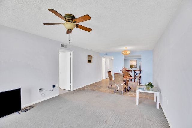 3200 N Highway A1A None 405, Fort Pierce, FL 34949