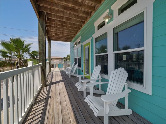 603 Sea Breeze Lane, Port Aransas, TX 78373