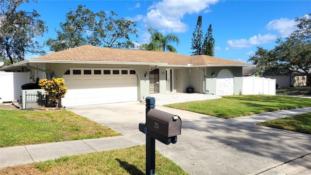 215 MEADOWCROSS DRIVE, Safety Harbor, FL 34695
