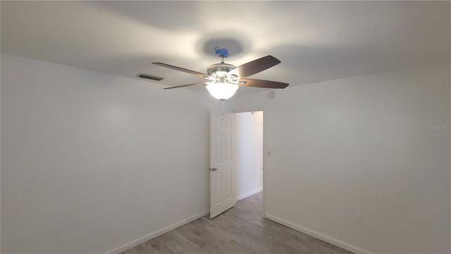 215 MEADOWCROSS DRIVE, Safety Harbor, FL 34695