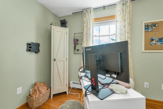 39 Beach Pond Road, Wolfeboro, NH 03894