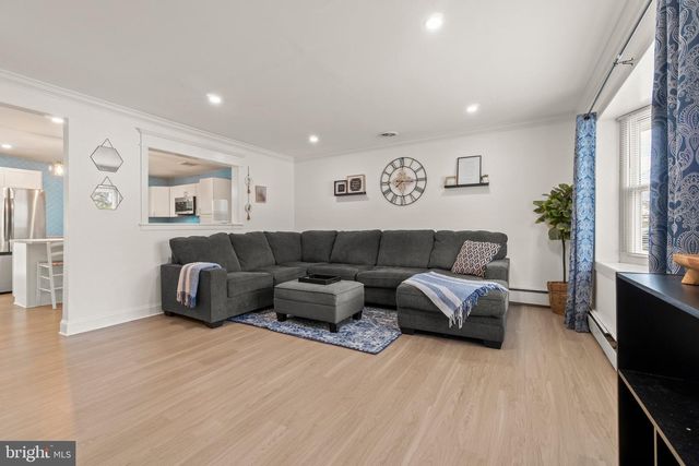 807 MARKET AVE, Woodbury, NJ 08096