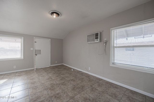 864 E CHANDLER Boulevard 9, Chandler, AZ 85225