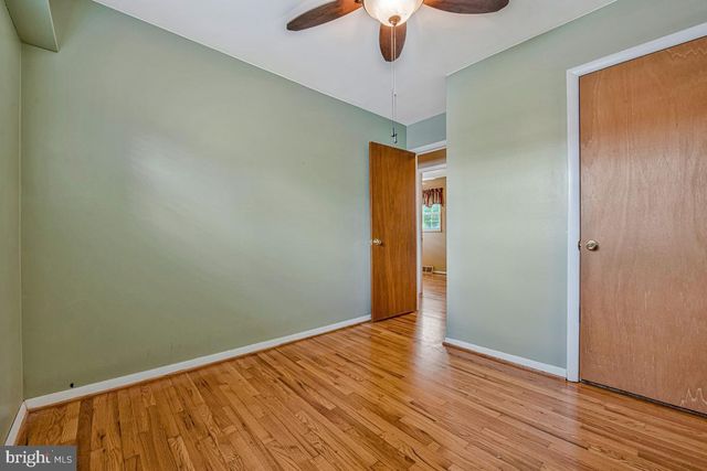 26 KEMPTON RD, Glen Burnie, MD 21060