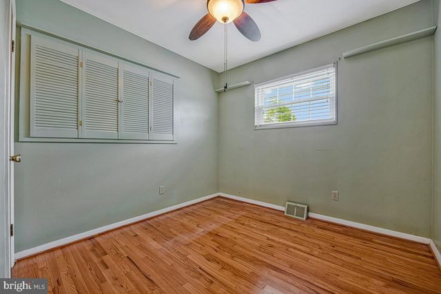 26 KEMPTON RD, Glen Burnie, MD 21060