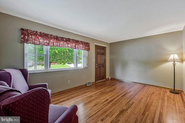 26 KEMPTON RD, Glen Burnie, MD 21060