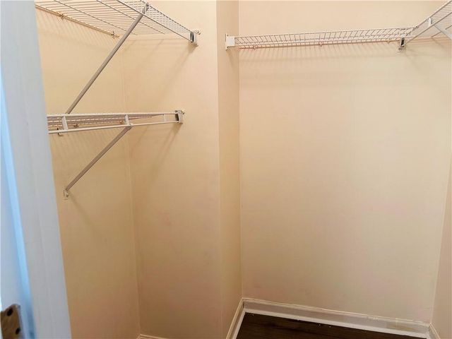 1140 Taylor Oaks Drive, Roswell, GA 30076