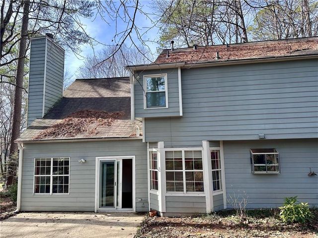 1140 Taylor Oaks Drive, Roswell, GA 30076