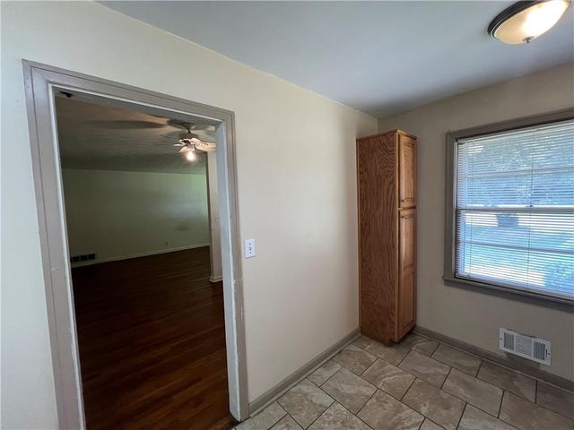 115 Charles Avenue SE, Marietta, GA 30067