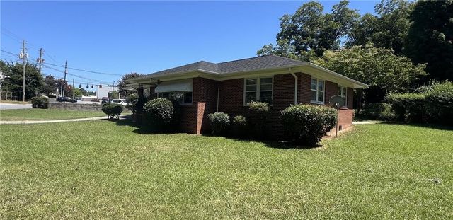 115 Charles Avenue SE, Marietta, GA 30067