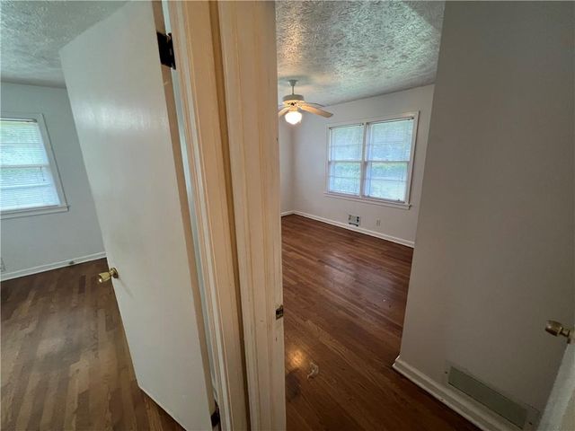 115 Charles Avenue SE, Marietta, GA 30067