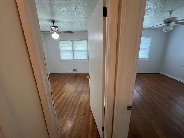 115 Charles Avenue SE, Marietta, GA 30067