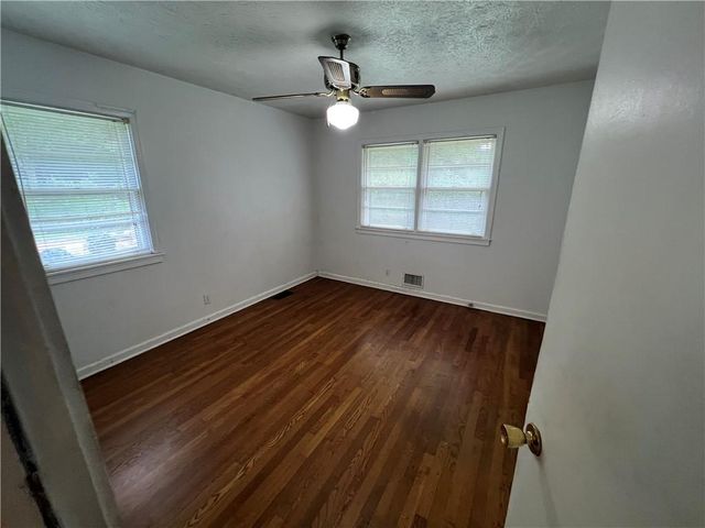 115 Charles Avenue SE, Marietta, GA 30067