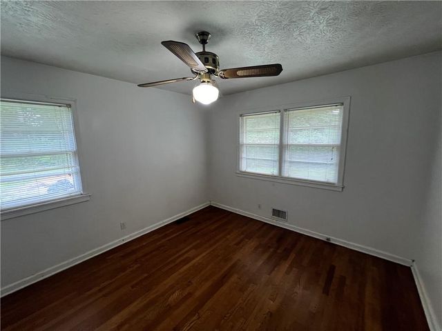 115 Charles Avenue SE, Marietta, GA 30067