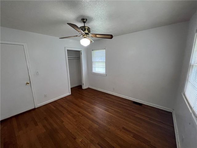 115 Charles Avenue SE, Marietta, GA 30067