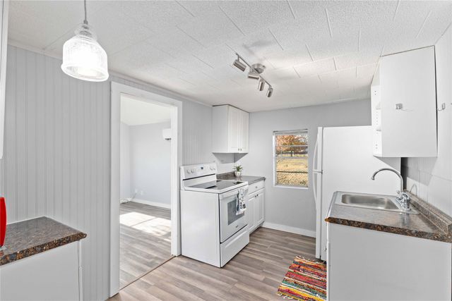 1112 W Baker Street, Brownwood, TX 76801