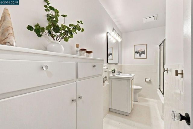 1736 Halsey Ave, San Leandro, CA 94578