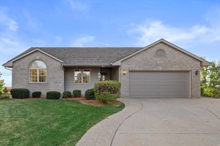 940 Laurie COURT, Walworth, WI 53184