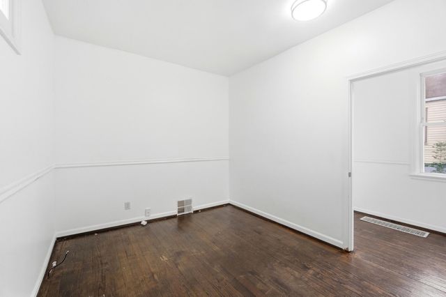 2210 Busse Street, Covington, KY 41014