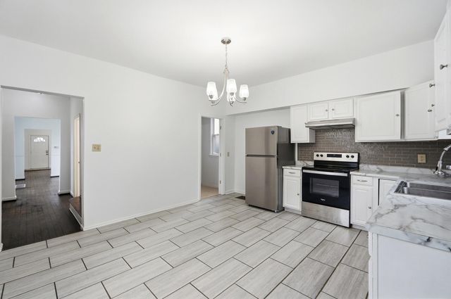 2210 Busse Street, Covington, KY 41014