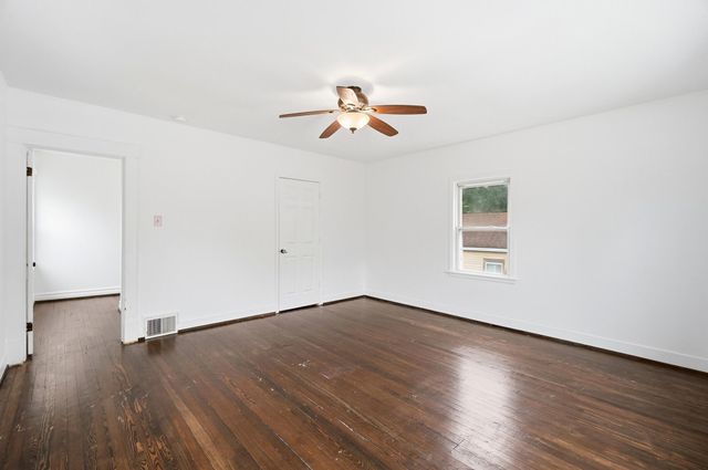 2210 Busse Street, Covington, KY 41014