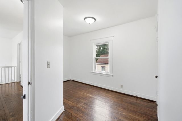 2210 Busse Street, Covington, KY 41014