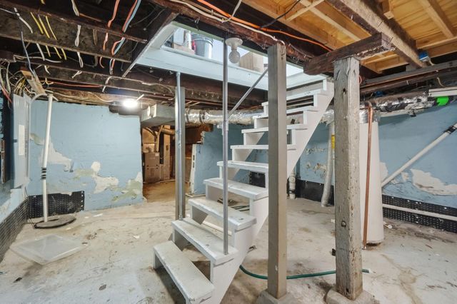 2210 Busse Street, Covington, KY 41014