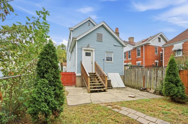 2210 Busse Street, Covington, KY 41014