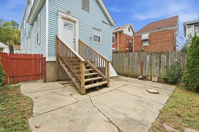 2210 Busse Street, Covington, KY 41014