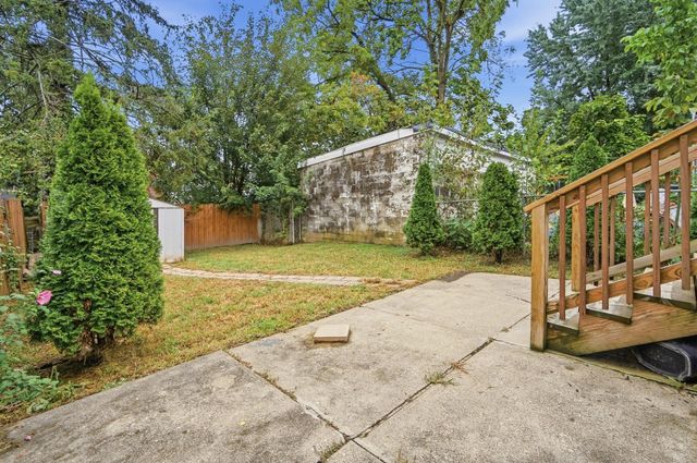 2210 Busse Street, Covington, KY 41014