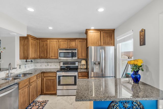 459 E BRAIDHILL DR, Draper, UT 84020