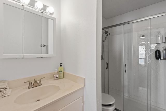 1 Fort Scott Lane, Afton, OK 74331