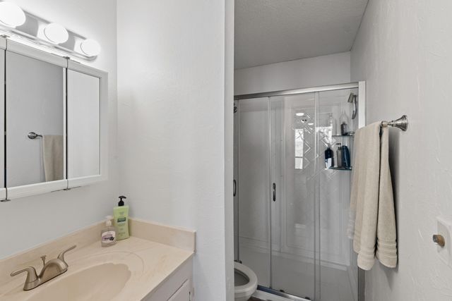 1 Fort Scott Lane, Afton, OK 74331