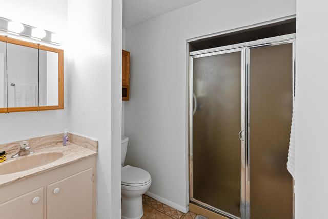 1 Fort Scott Lane, Afton, OK 74331