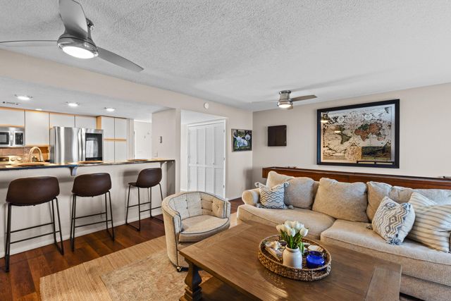 1 Fort Scott Lane, Afton, OK 74331