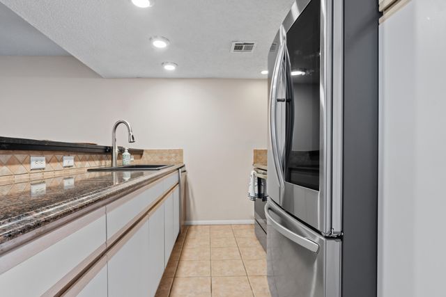 1 Fort Scott Lane, Afton, OK 74331