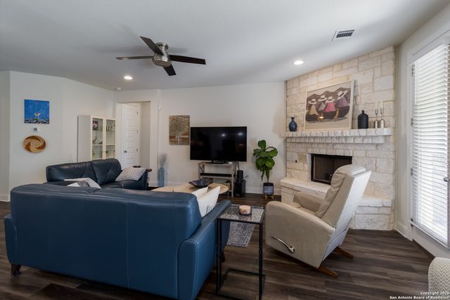 234 Sigel Ave, New Braunfels, TX 78132