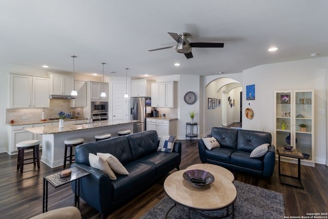 234 Sigel Ave, New Braunfels, TX 78132