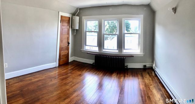 52 Catherine Street 2nd Floor, Stratford, CT 06615