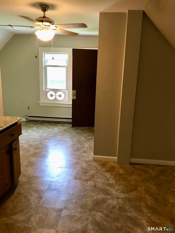 52 Catherine Street 2nd Floor, Stratford, CT 06615