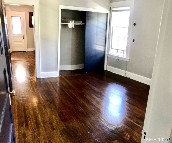 52 Catherine Street 2nd Floor, Stratford, CT 06615