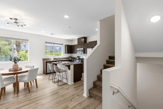 5222 Surfwalk Way 6, San Diego, CA 92154