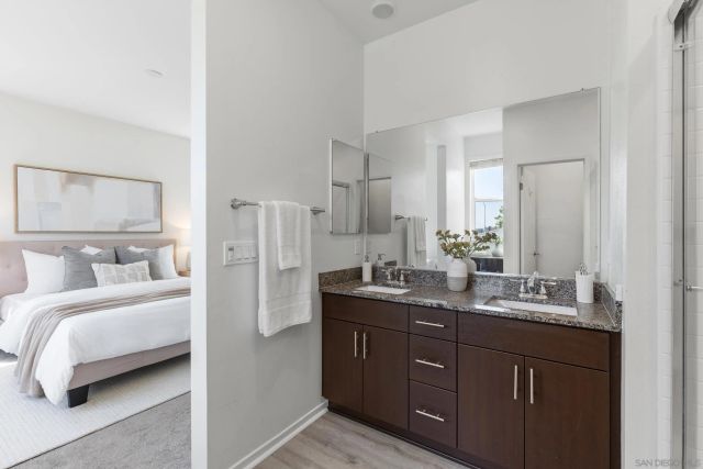 5222 Surfwalk Way 6, San Diego, CA 92154