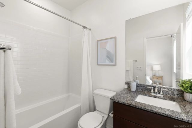 5222 Surfwalk Way 6, San Diego, CA 92154