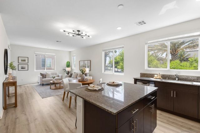 5222 Surfwalk Way 6, San Diego, CA 92154