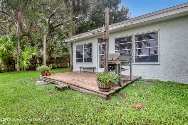 2307 Country Club Road, Melbourne, FL 32901