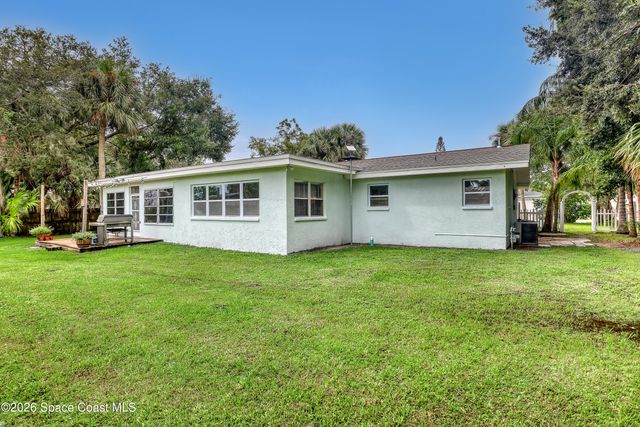 2307 Country Club Road, Melbourne, FL 32901