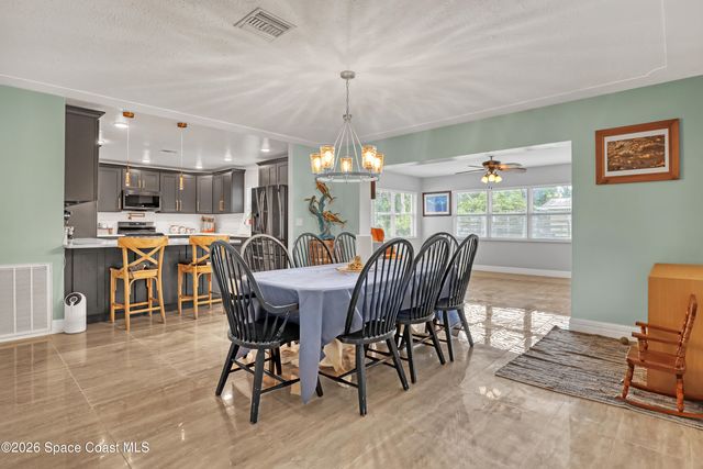 2307 Country Club Road, Melbourne, FL 32901