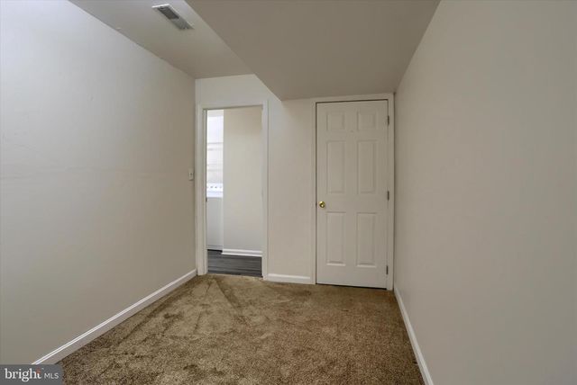 137 CHARTWOOD DR, Harrisburg, PA 17111